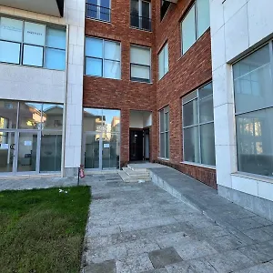 Apartament Thyamis, Tirana